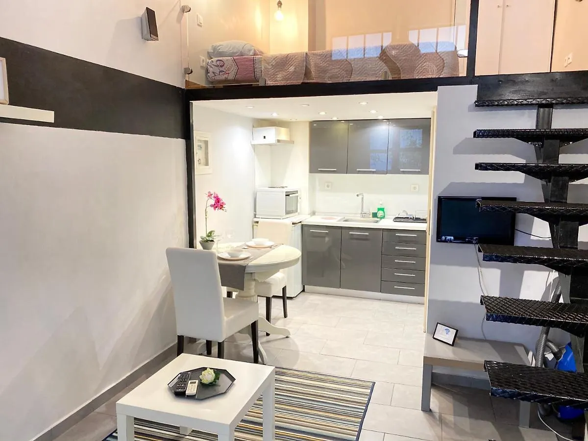 塞萨洛尼基Luxury Loft In The Center公寓 0*, 塞萨洛尼基